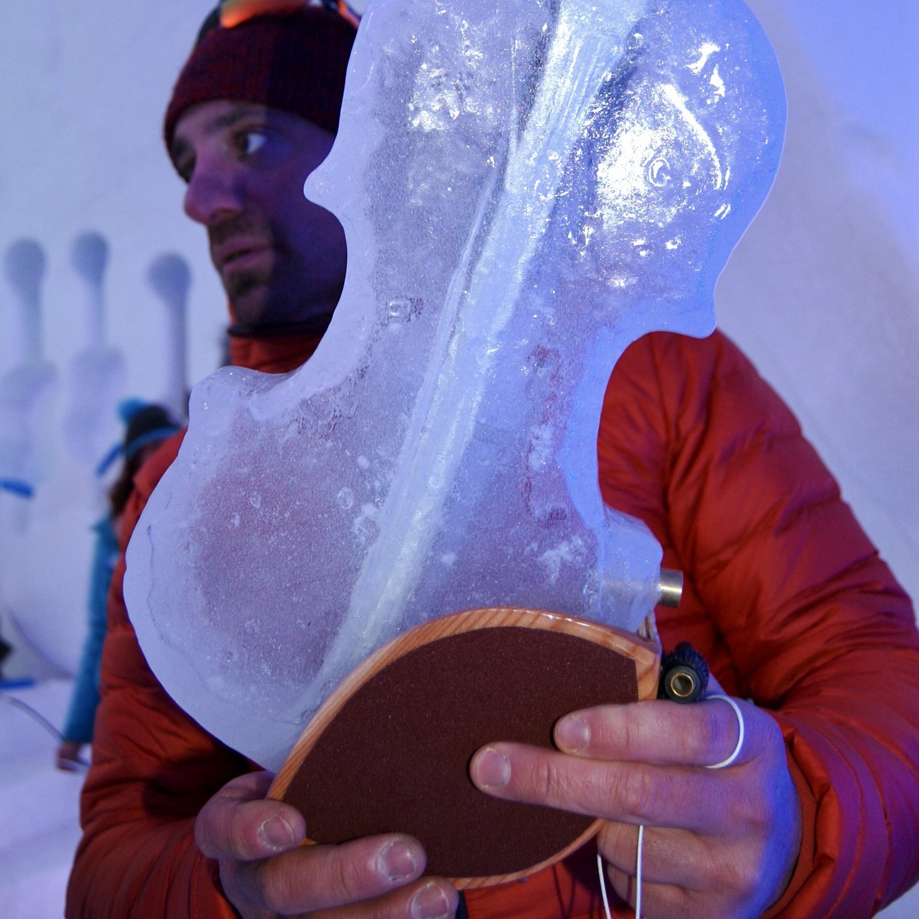 Instrumenten uit ijs