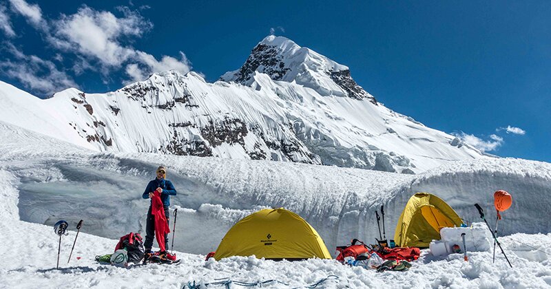 Kachqiant, de berg van onze dromen. Danny Schoch op 5000m in Pakistan in 2018. 