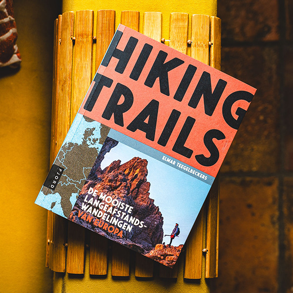 Boek Hiking Trails