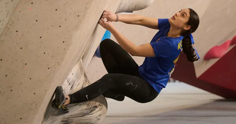 Robine Falcone tijdens het NJK Boulder 2026